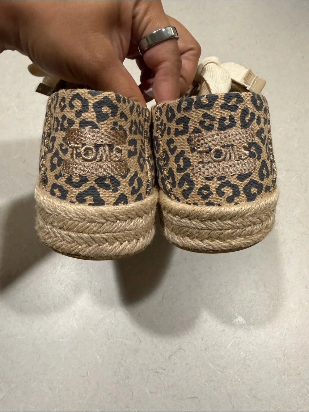 Toms espadrilles leopard